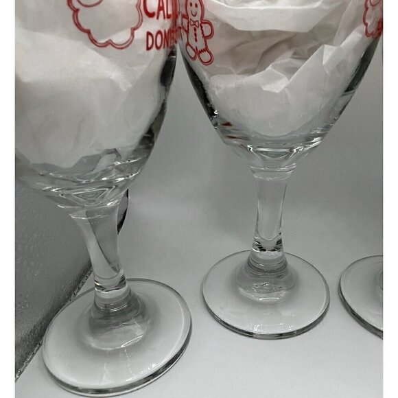 Christmas Calories Don't Count Set of 4 Wine Glasses 10oz Santa Holiday Party - Picture 9 of 13